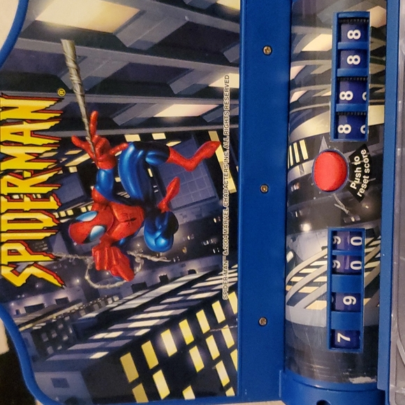 2004 Funrise Toys Marvel Spider-Man Table Top Pinball Machine Lights & sounds - Picture 4 of 14